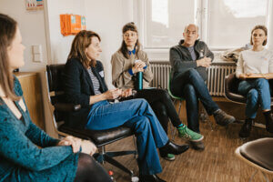 Meinungsrunde moderiert von Katrin Voges beim Innovation Camp "Creative Care"
